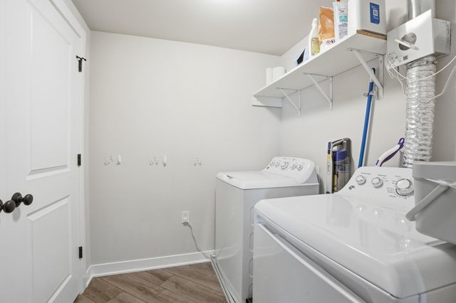 9610 N Centennial Drive 206, Munster, IN 46321