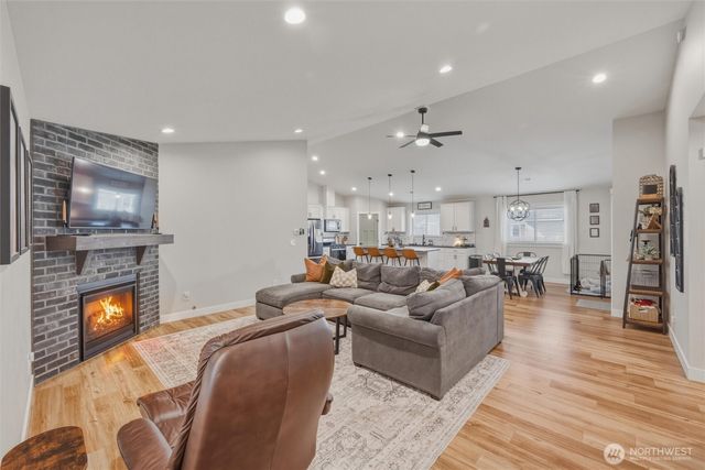 1203 Red Tail Court, Everson, WA 98247