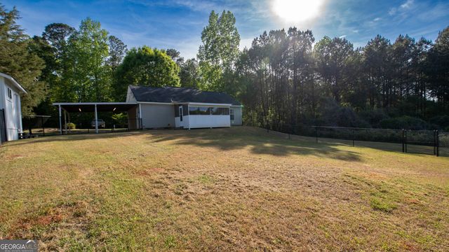 11331 Luthersville Road, Gay, GA 30218