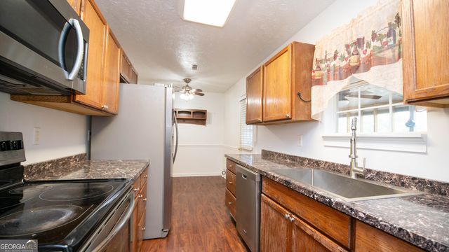 11331 Luthersville Road, Gay, GA 30218