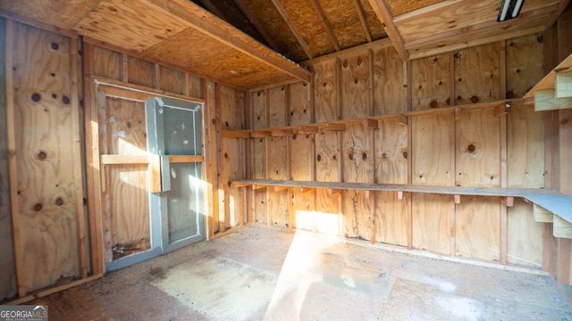 11331 Luthersville Road, Gay, GA 30218