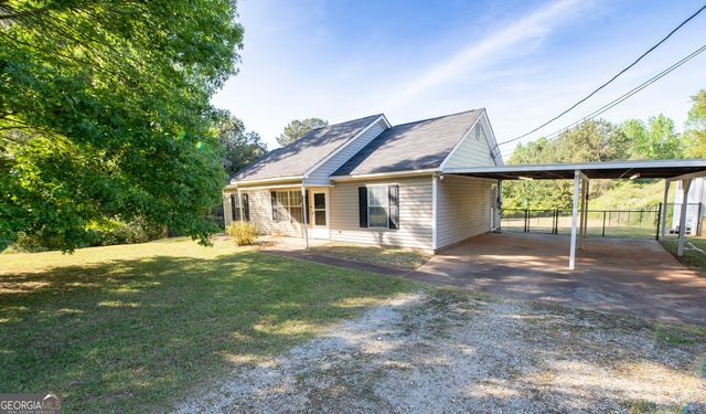 11331 Luthersville Road, Gay, GA 30218