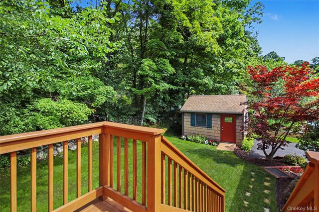 17 Scotsdale Road, Carmel, NY 10512