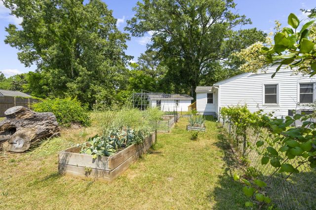 2217 Doris Drive, Charleston, SC 29414