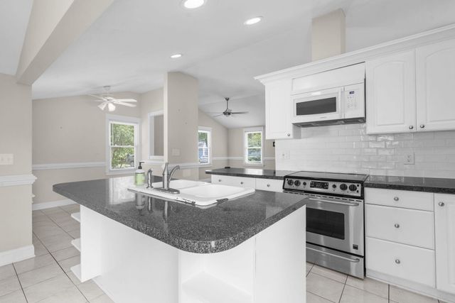 2217 Doris Drive, Charleston, SC 29414