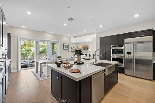 77 Pelican, Irvine, CA 92618