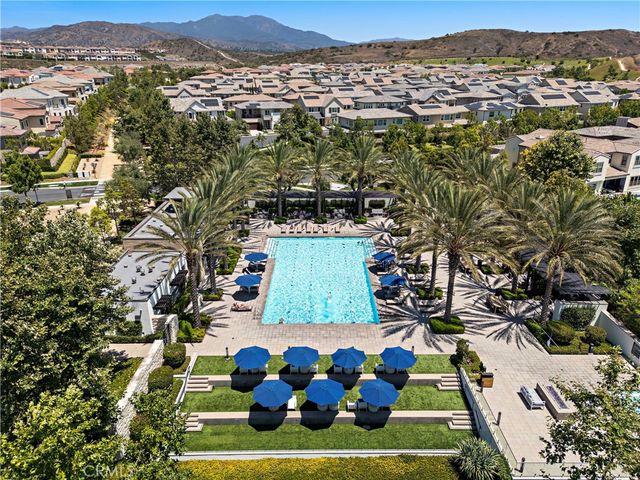 77 Pelican, Irvine, CA 92618
