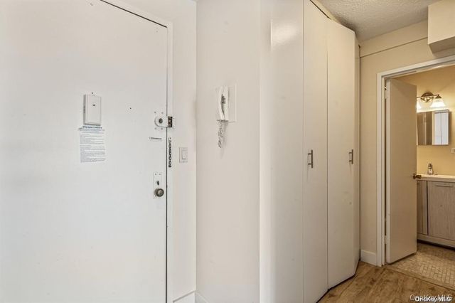 152-18 Union Turnpike 4 P, Flushing, NY 11367