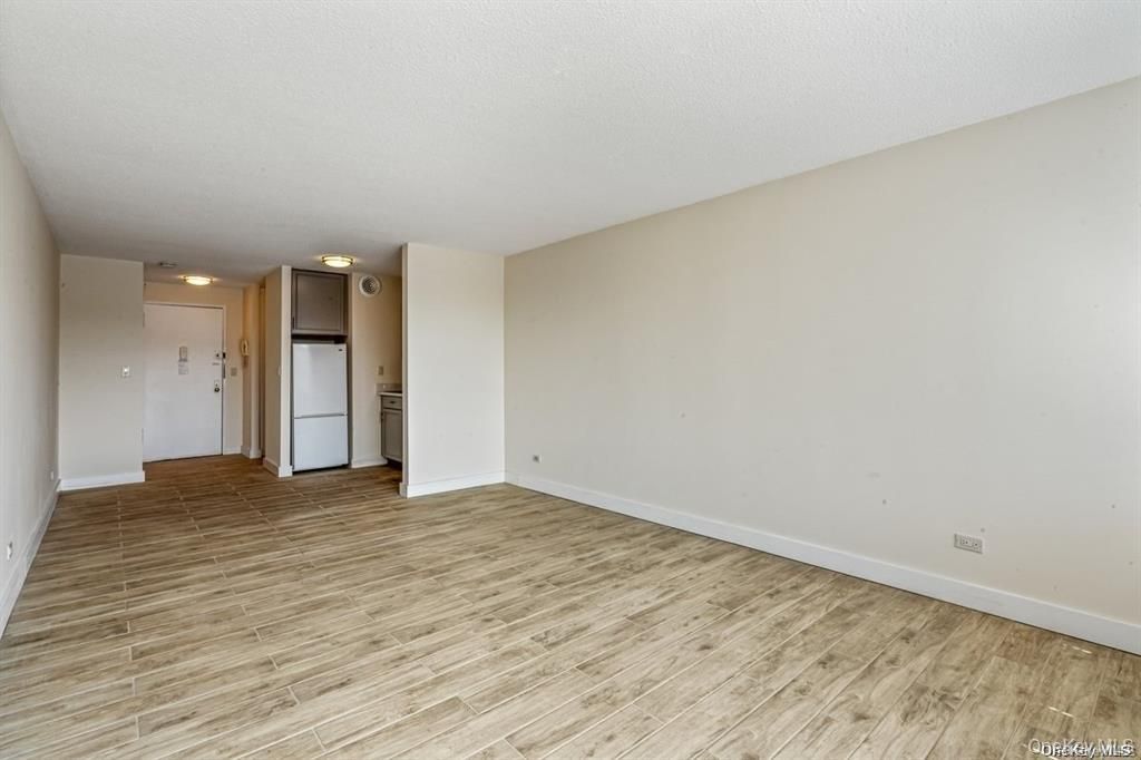 152-18 Union Turnpike 4 P, Flushing, NY 11367 — photo 5