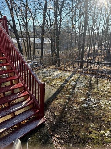 39 Silvia Ct 39, Boston, MA 02136