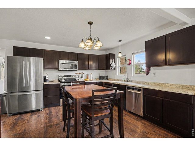 1720 12th St, Greeley, CO 80631