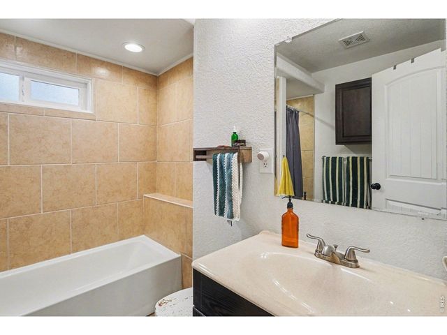 1720 12th St, Greeley, CO 80631