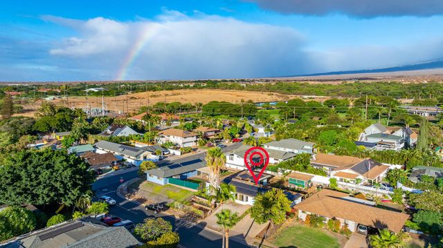 1669 Hoonanea St, Kihei, HI 96753