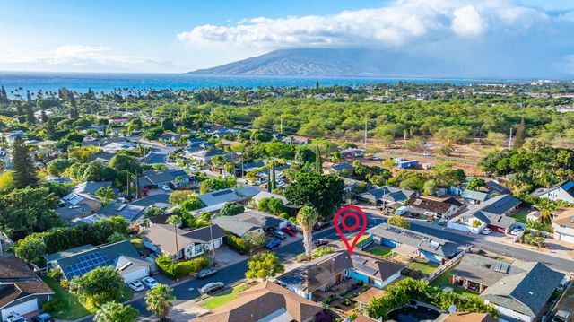 1669 Hoonanea St, Kihei, HI 96753