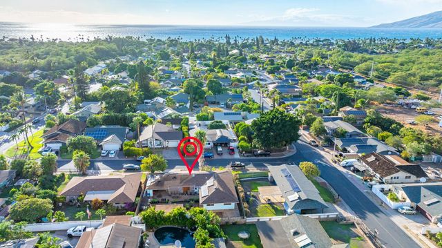 1669 Hoonanea St, Kihei, HI 96753