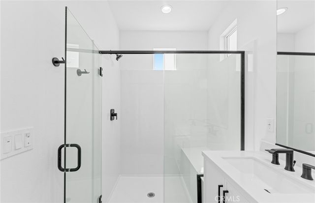 105 Moody, Irvine, CA 92618