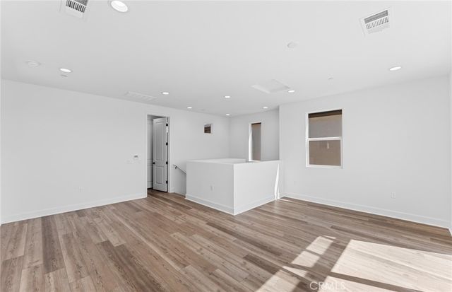 105 Moody, Irvine, CA 92618