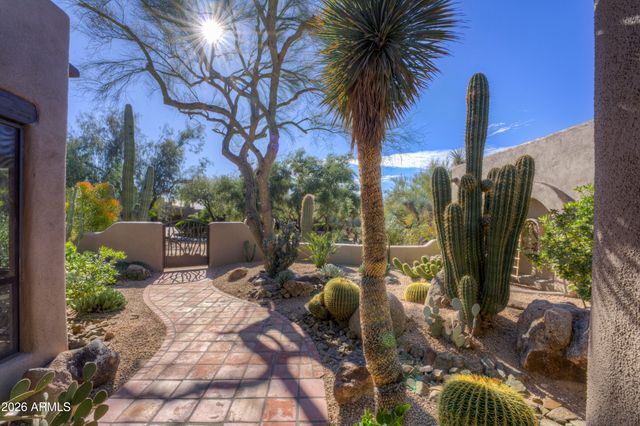 3106 E ARROYO HONDO Road, Carefree, AZ 85377
