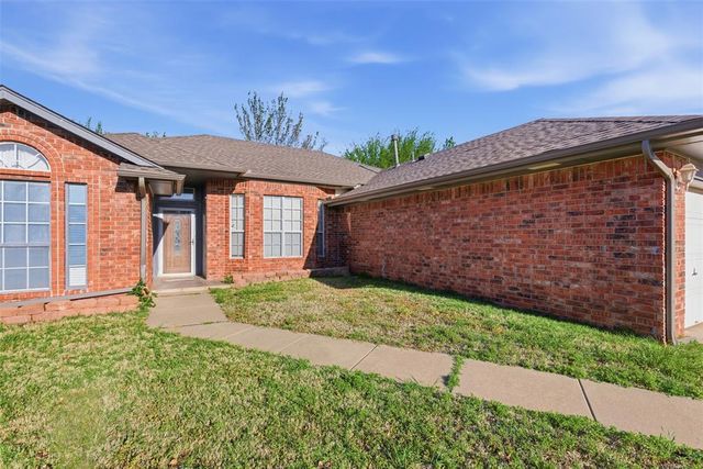 8401 Woodbend Drive, Oklahoma City, OK 73135