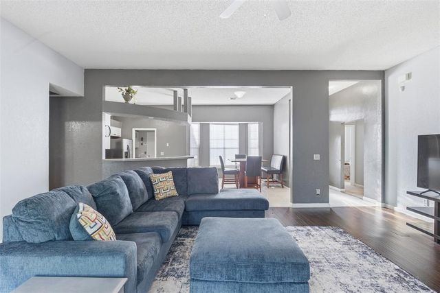 8401 Woodbend Drive, Oklahoma City, OK 73135