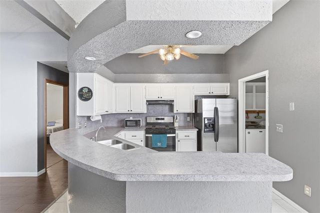 8401 Woodbend Drive, Oklahoma City, OK 73135