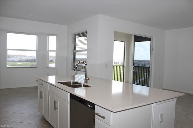 5527 Double Eagle CIR 3845, Ave Maria, FL 34142