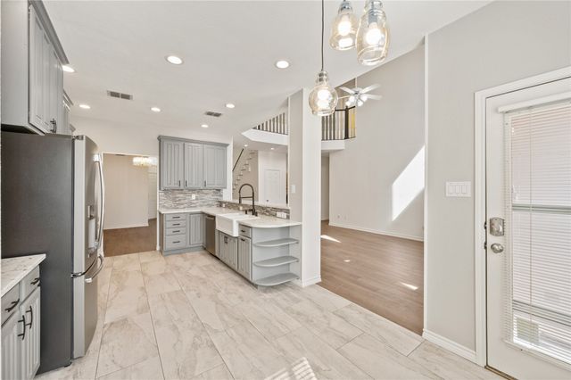 2705 Magnolia Lane, Grapevine, TX 76051