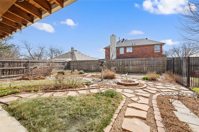 2705 Magnolia Lane, Grapevine, TX 76051