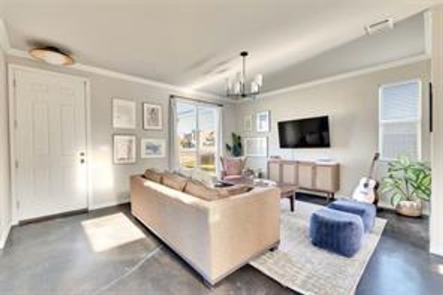 2947 Moss ST, Austin, TX 78722