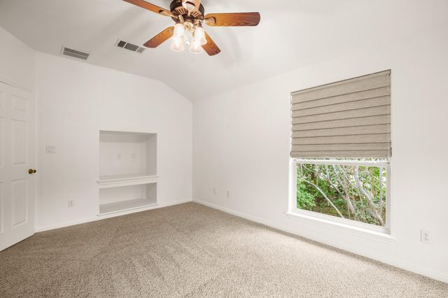 6702 WINNIPEG CV, Austin, TX 78759