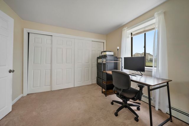 69 Bayberry Lane, Londonderry, NH 03053