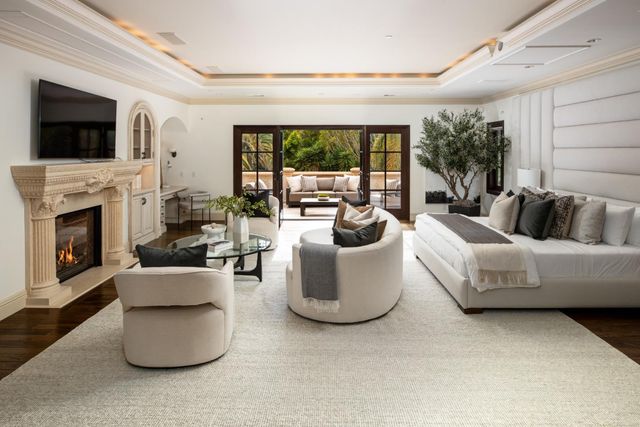 925 Seabury Road, Hillsborough, CA 94010