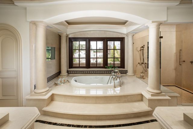 925 Seabury Road, Hillsborough, CA 94010