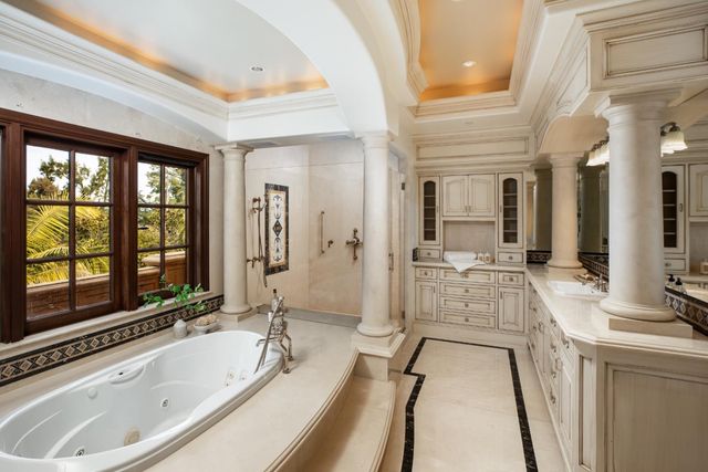 925 Seabury Road, Hillsborough, CA 94010