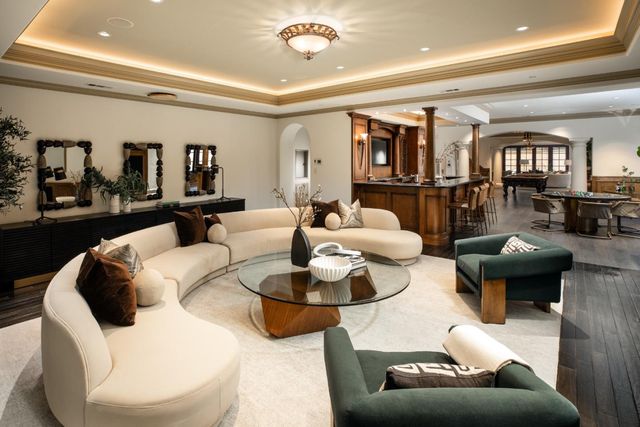 925 Seabury Road, Hillsborough, CA 94010