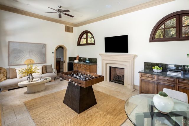 925 Seabury Road, Hillsborough, CA 94010