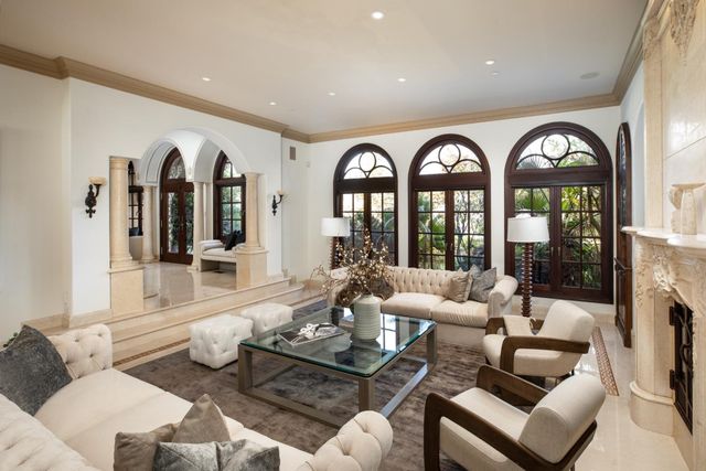 925 Seabury Road, Hillsborough, CA 94010