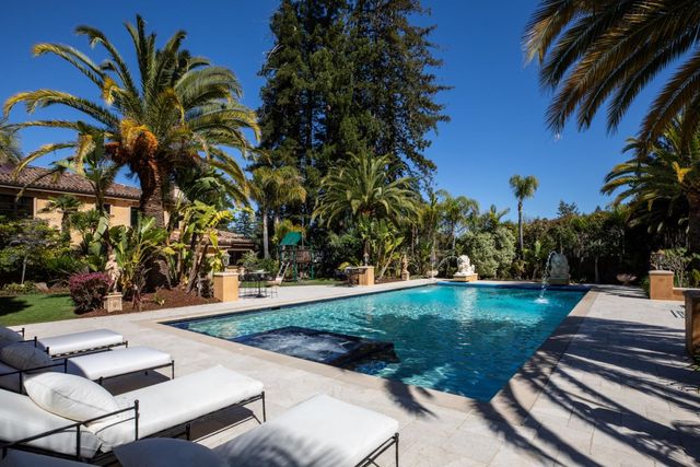 925 Seabury Road, Hillsborough, CA 94010