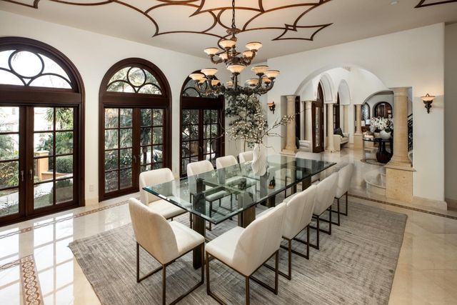 925 Seabury Road, Hillsborough, CA 94010