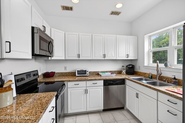 153 Markham Drive, A, Gulfport, MS 39507