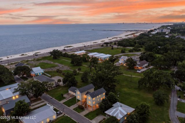 153 Markham Drive, A, Gulfport, MS 39507