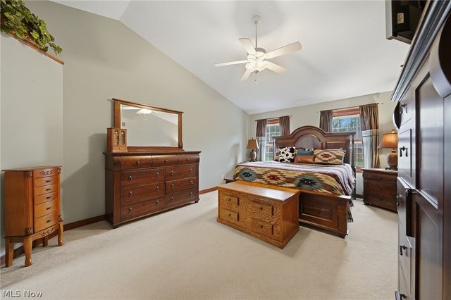 2536 Chadwell Circle NW, North Canton, OH 44720