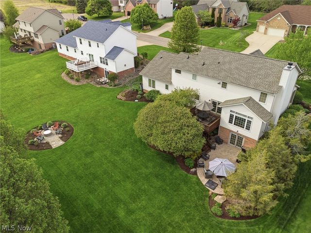 2536 Chadwell Circle NW, North Canton, OH 44720