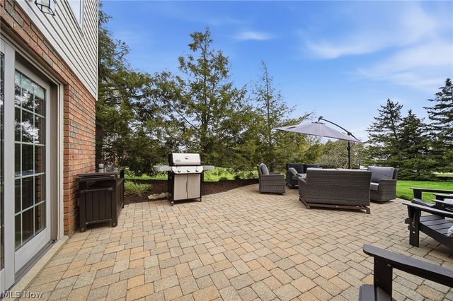 2536 Chadwell Circle NW, North Canton, OH 44720