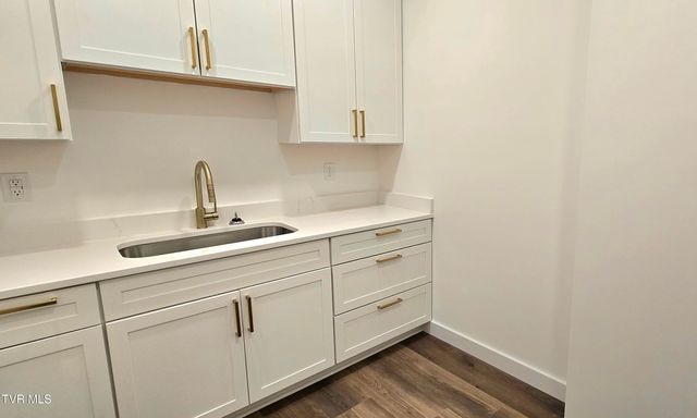 410 Wiltshire Drive, Johnson City, TN 37615