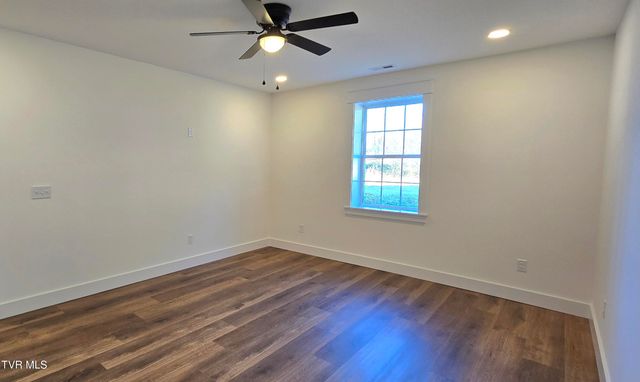 410 Wiltshire Drive, Johnson City, TN 37615