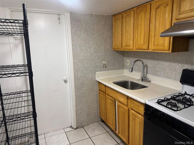 32-11 69th Street, Woodside, NY 11377