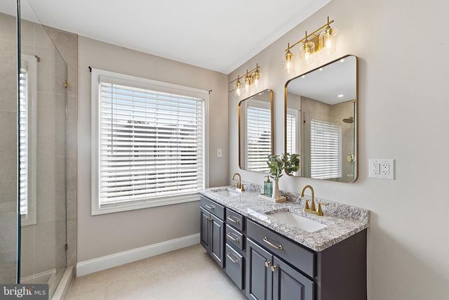 140 MERCER ST, Hamilton, NJ 08690