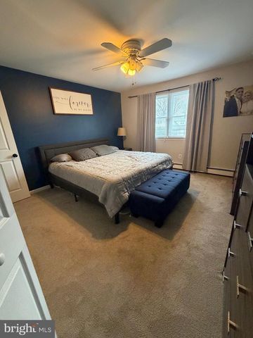 715 SWARTHMORE AVE, Folsom, PA 19033