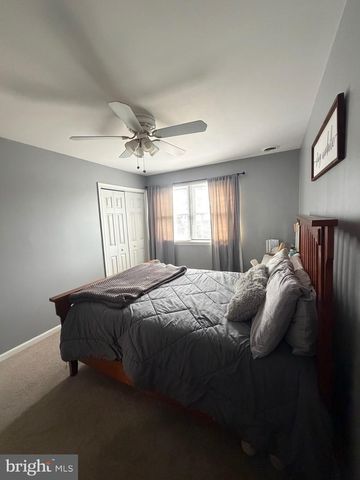 715 SWARTHMORE AVE, Folsom, PA 19033